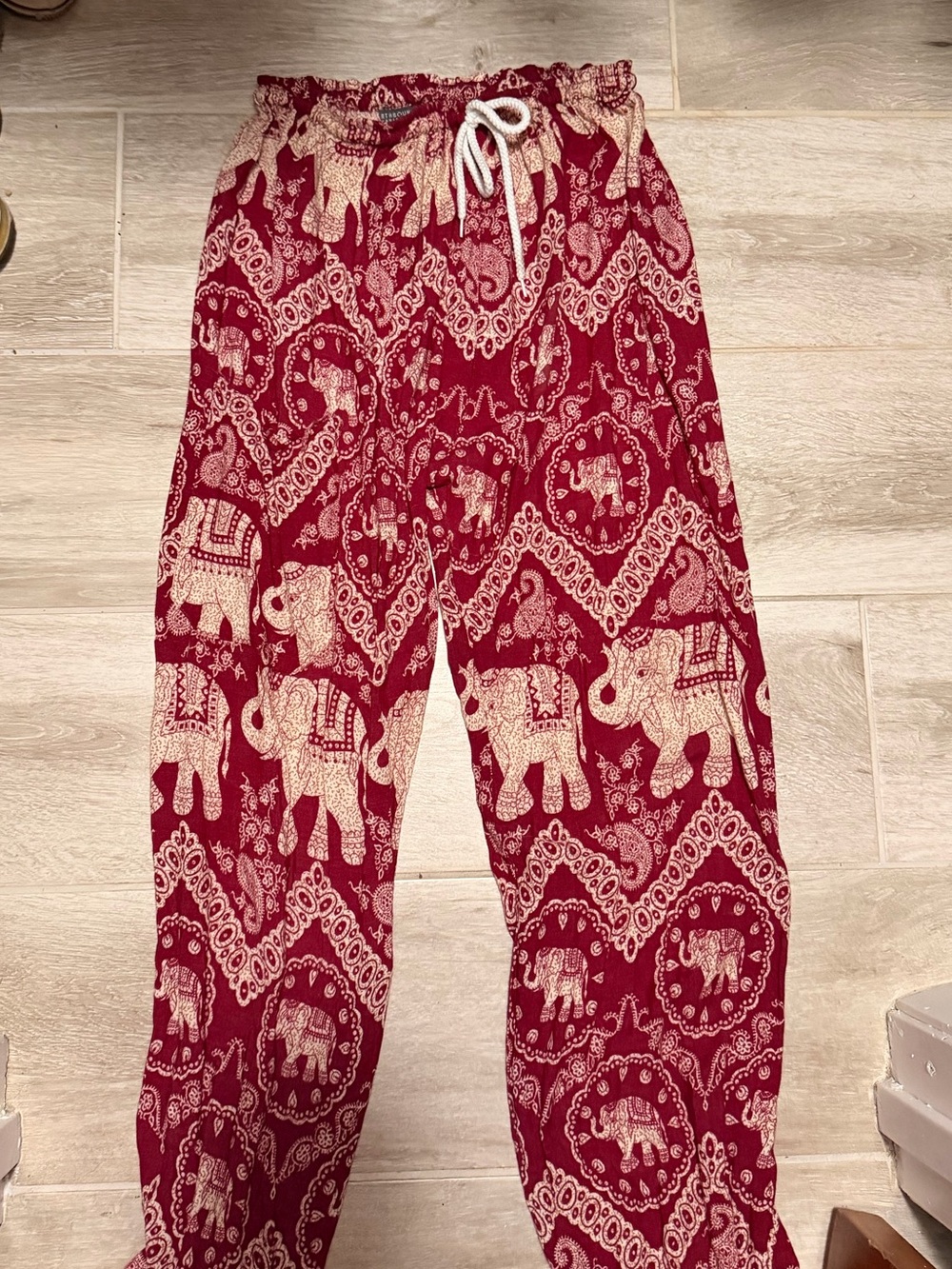 EARTHBOUND Burgundy and Cream Elephant Print Elastic Waist Pants- Size M